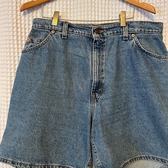 Levi’s 951 Relaxed Fit Orange Tag Size 16 Jean shorts - Picture 2 of 7